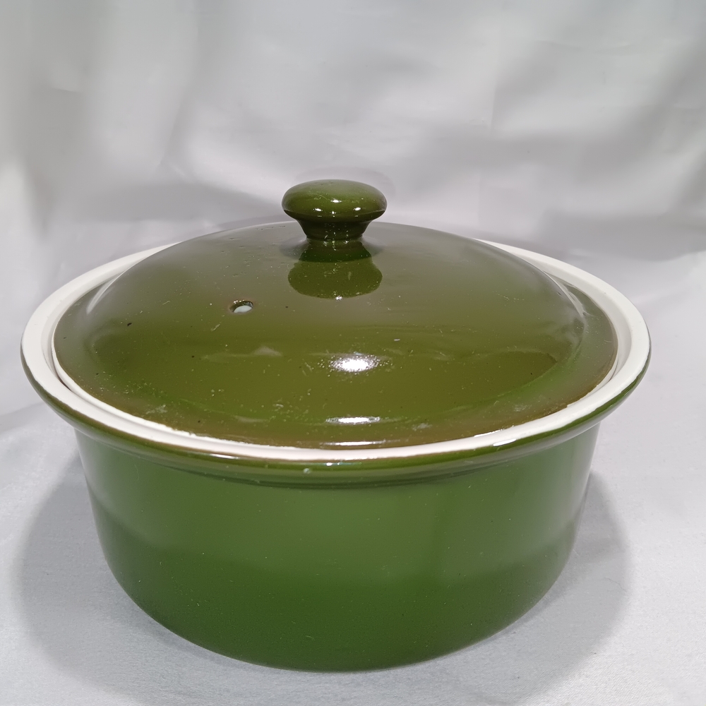 Vintage Hall USA #68 Casserole Pot With Lid Forest Green Baking Cooking Holiday
